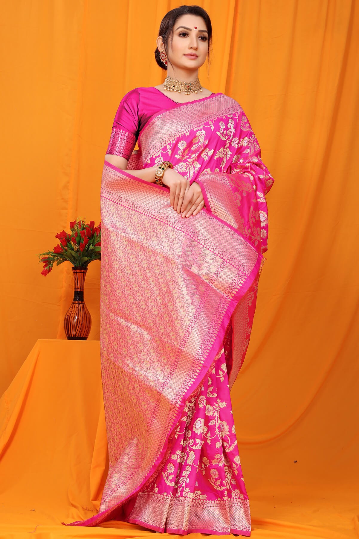 Stunning Dark Pink Kanjivaram Silk With Scintilla Blouse Piece