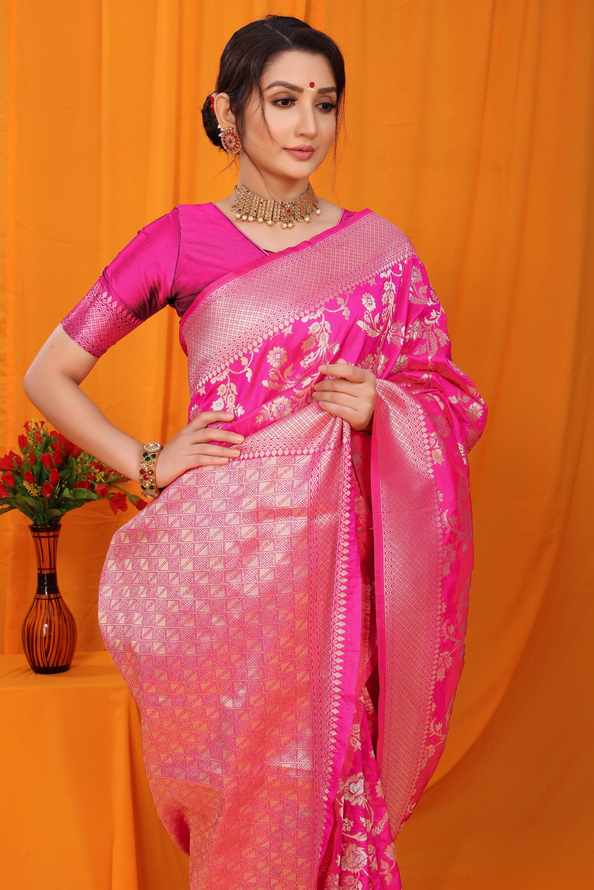 Stunning Dark Pink Kanjivaram Silk With Scintilla Blouse Piece