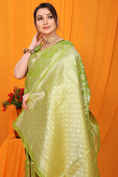 Load image into Gallery viewer, Trendy Green Kanjivaram Silk With Scintilla Blouse Piece
