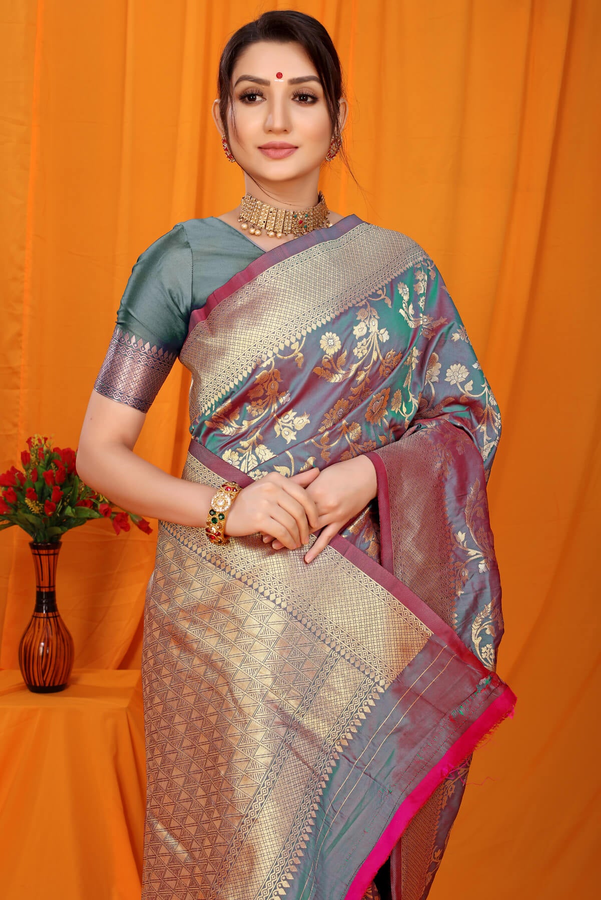 Capricious Rama Kanjivaram Silk With Scintilla Blouse Piece