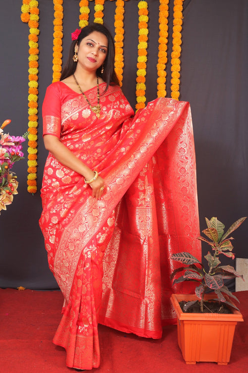 Load image into Gallery viewer, Sumptuous Red Banarasi Silk Saree With Pleasurable Blouse Piece
