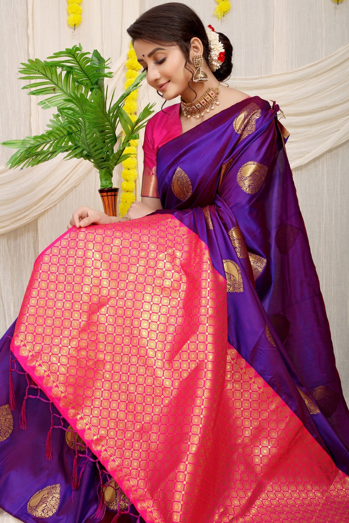 Photo of Hot Pink and Purple Kanjivaram Sari