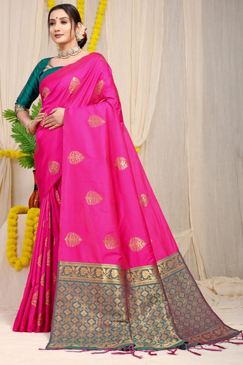 Load image into Gallery viewer, Engrossing Dark Pink Banarasi Silk Saree With Admirable Blouse Piece
