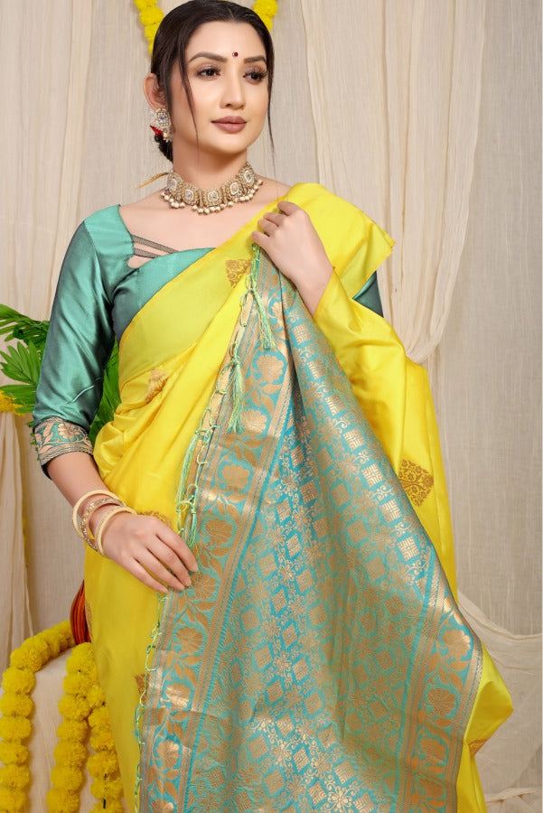 Ravishing Lemon Banarasi Silk Saree With Opulent Blouse Piece