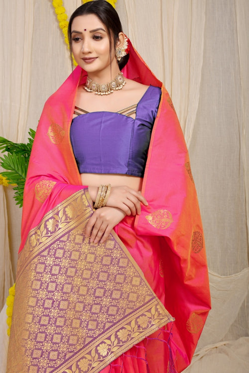 Load image into Gallery viewer, Glorious Pink Banarasi Silk Saree With Inspiring Blouse Piece

