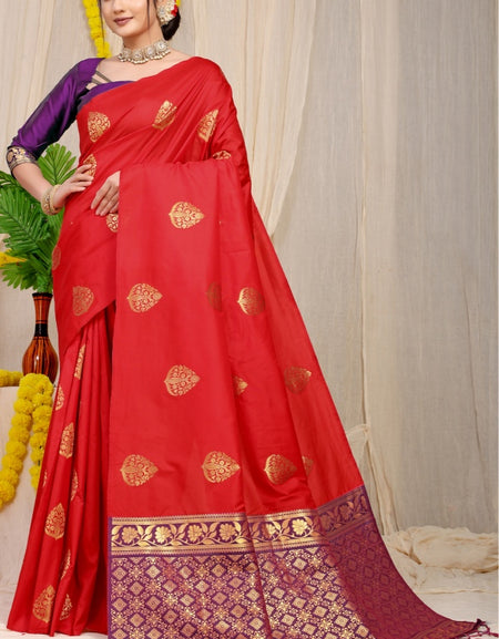 A dreamy Red Banarasi Silk Saree With Adoring Blouse Piece