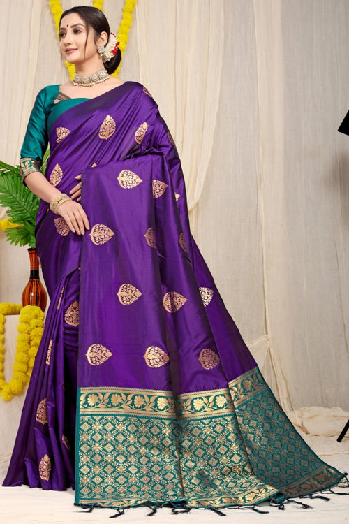 Load image into Gallery viewer, Traditional Royal Blue Banarasi Silk Saree With Ideal Blouse Piece
