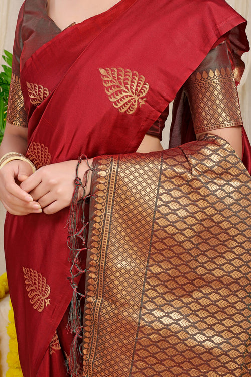 Load image into Gallery viewer, Glowing Maroon Soft Banarasi Silk Saree With Lissome Blouse Piece

