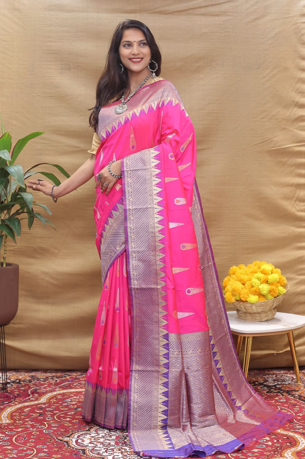Alluring Dark Pink Soft Banarasi Silk Saree With Eye-catching Blouse Piece