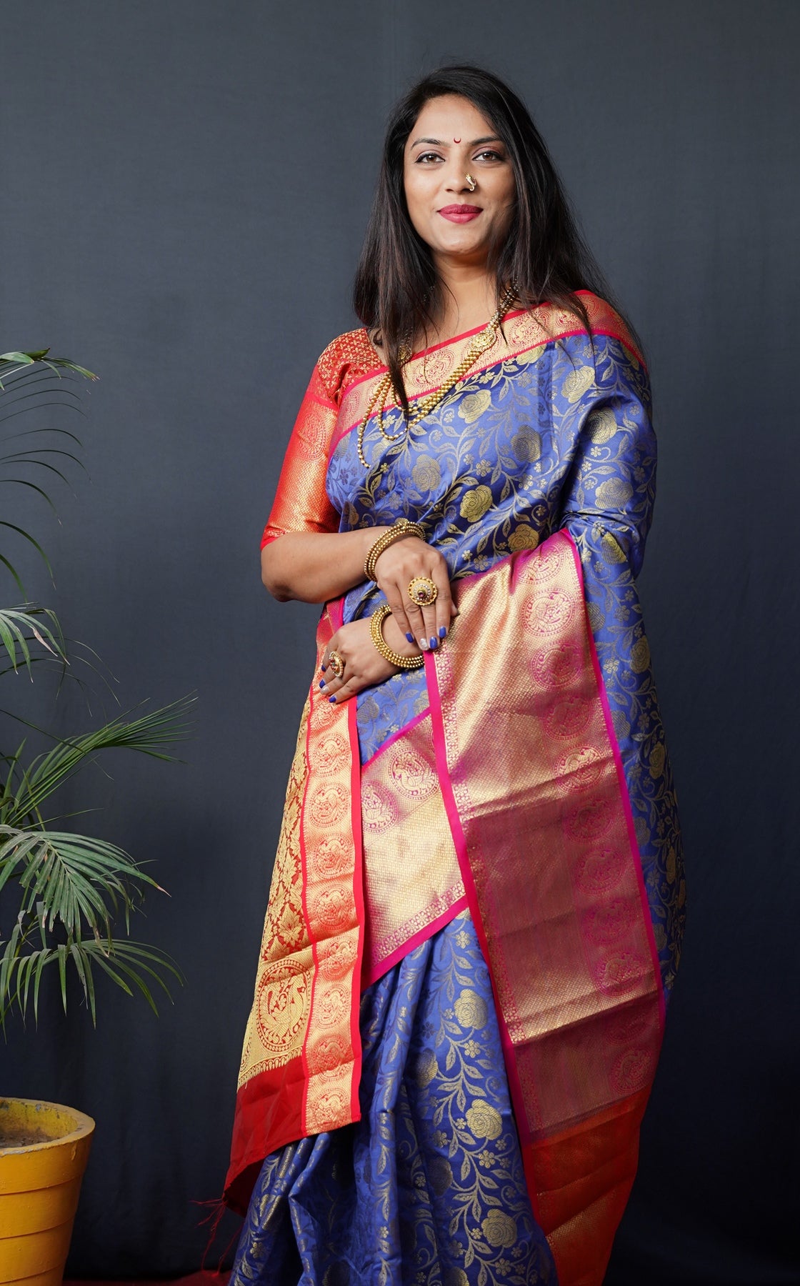 Pleasurable Blue Kanjivaram Silk With Conflate Blouse Piece