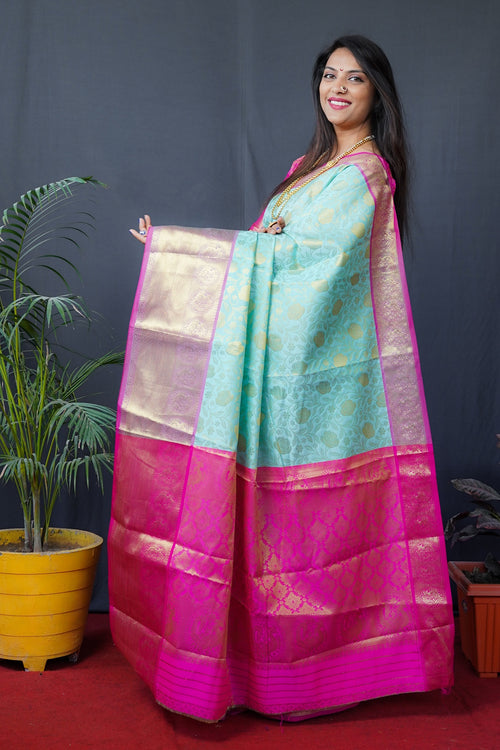 Load image into Gallery viewer, Splendiferous Sky Kanjivaram Silk With Conflate Blouse Piece
