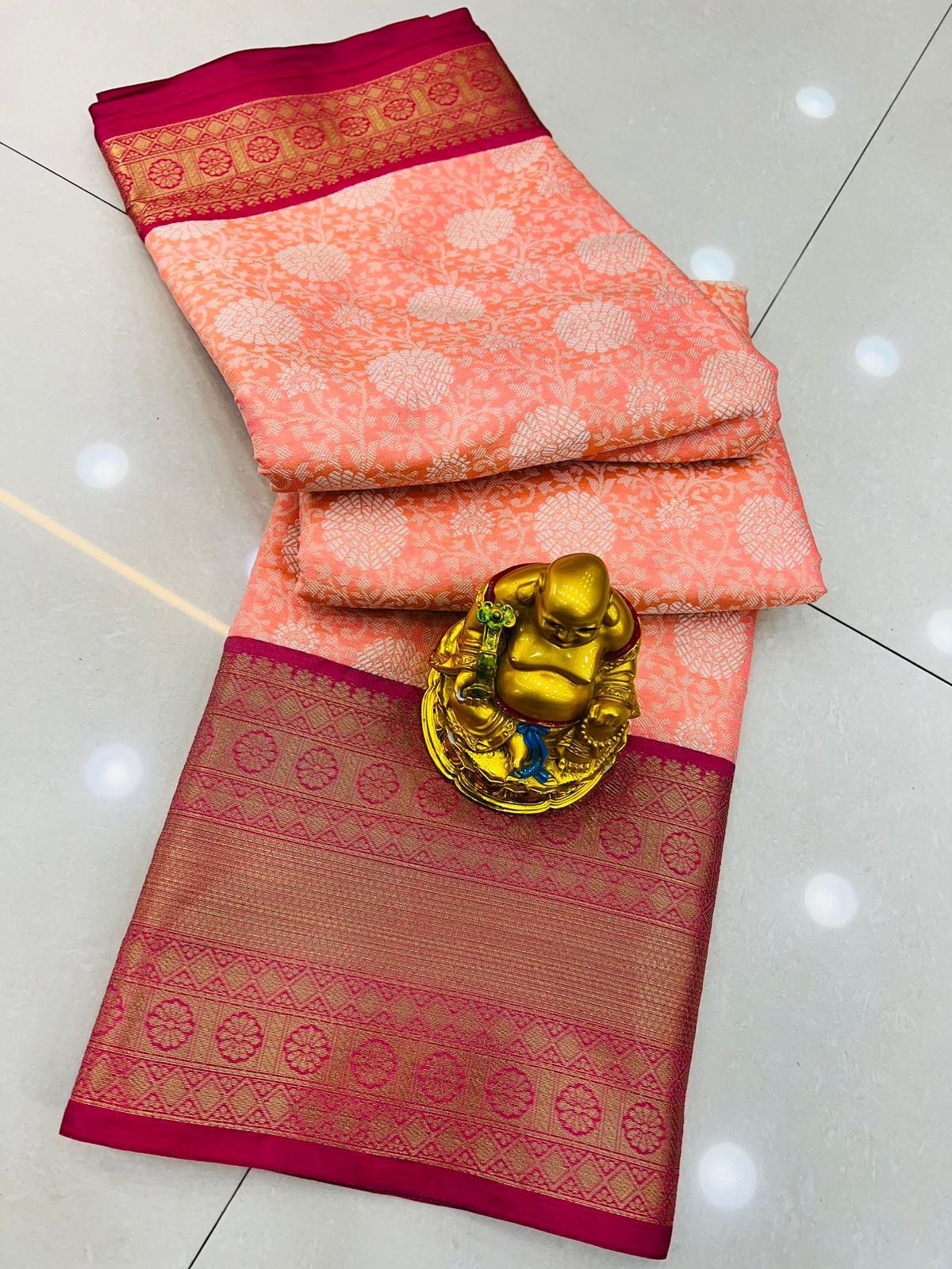 Conflate Peach Kanjivaram Silk With Dissemble Blouse Piece