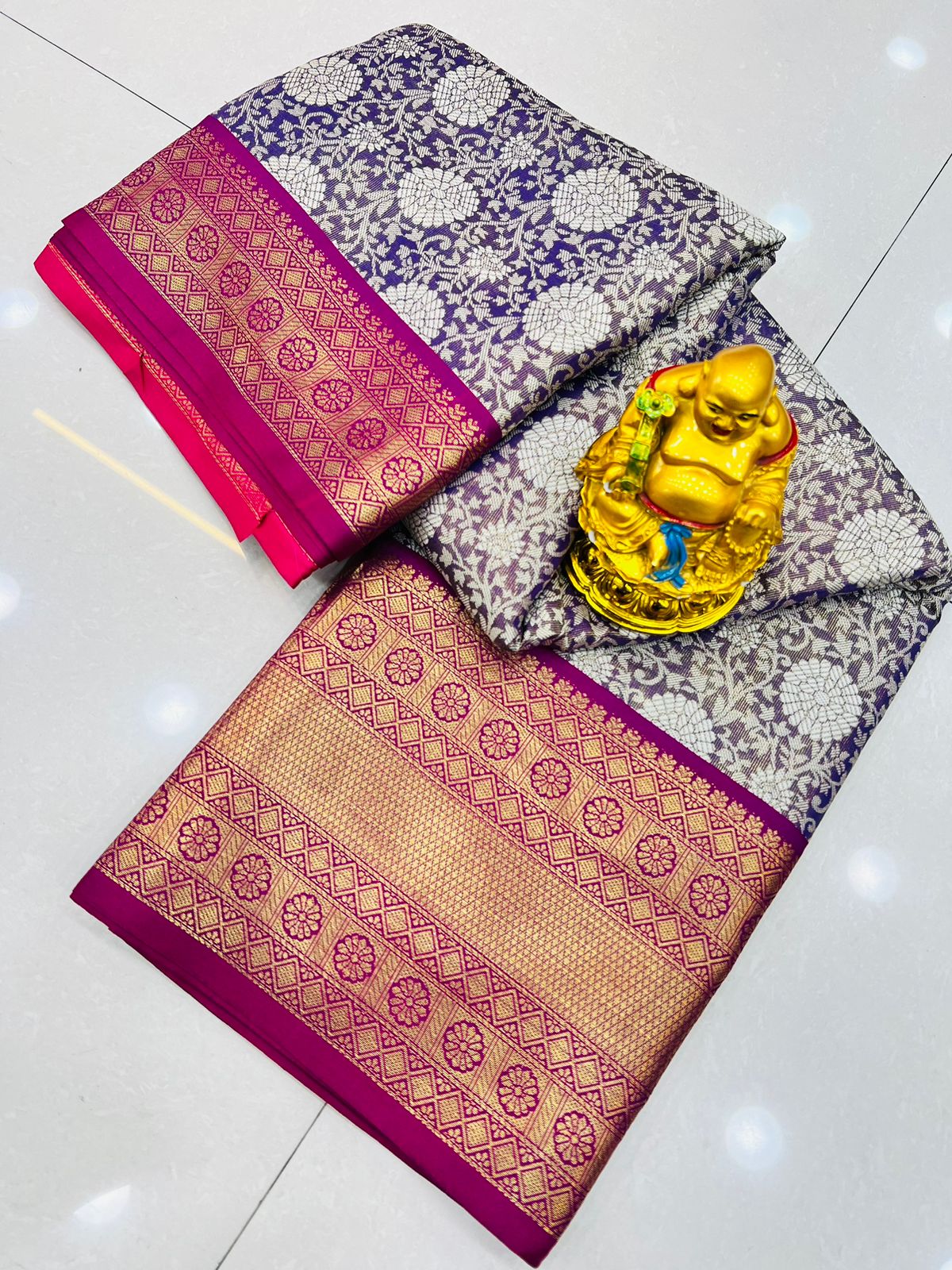 Stunner Purple Kanjivaram Silk With Fairytale Blouse Piece