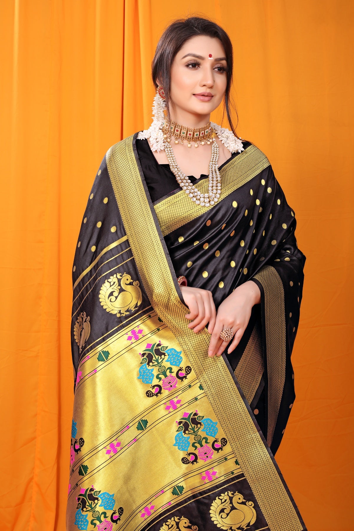 Gleaming Black Paithani Silk Saree With Super classy Blouse Piece