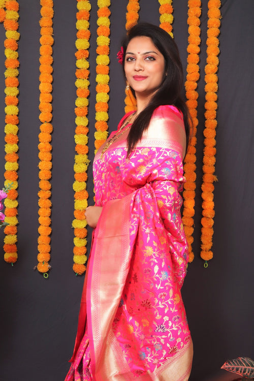 Load image into Gallery viewer, Glowing Dark Pink Kanjivaram Silk With Engaging Blouse Piece
