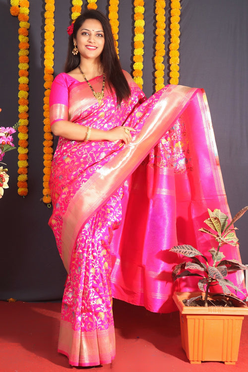 Load image into Gallery viewer, Glowing Dark Pink Kanjivaram Silk With Engaging Blouse Piece
