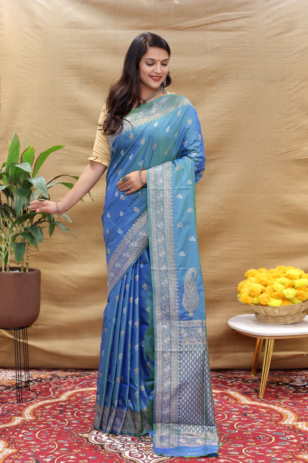 Flattering Blue Soft Banarasi Silk Saree With Mesmerising Blouse Piece