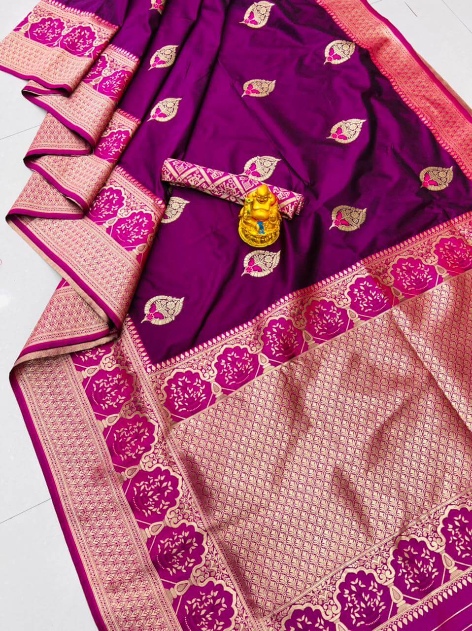 Mellifluous Purple Kanjivaram Silk With Sizzling Blouse Piece