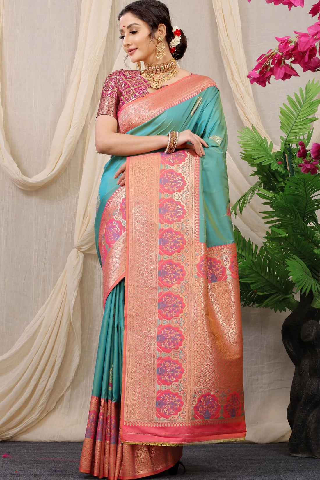 Nemesis Turquoise Kanjivaram Silk With Sizzling Blouse Piece