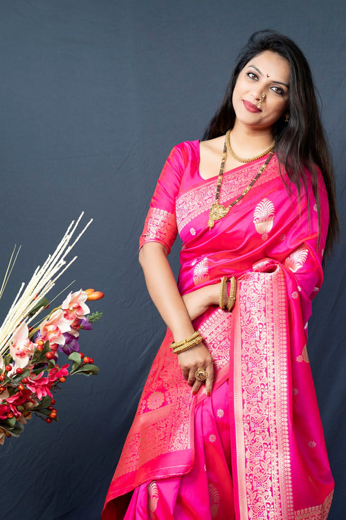 Load image into Gallery viewer, Redolent Dark Pink Kanjivaram Silk With Demure Blouse Piece
