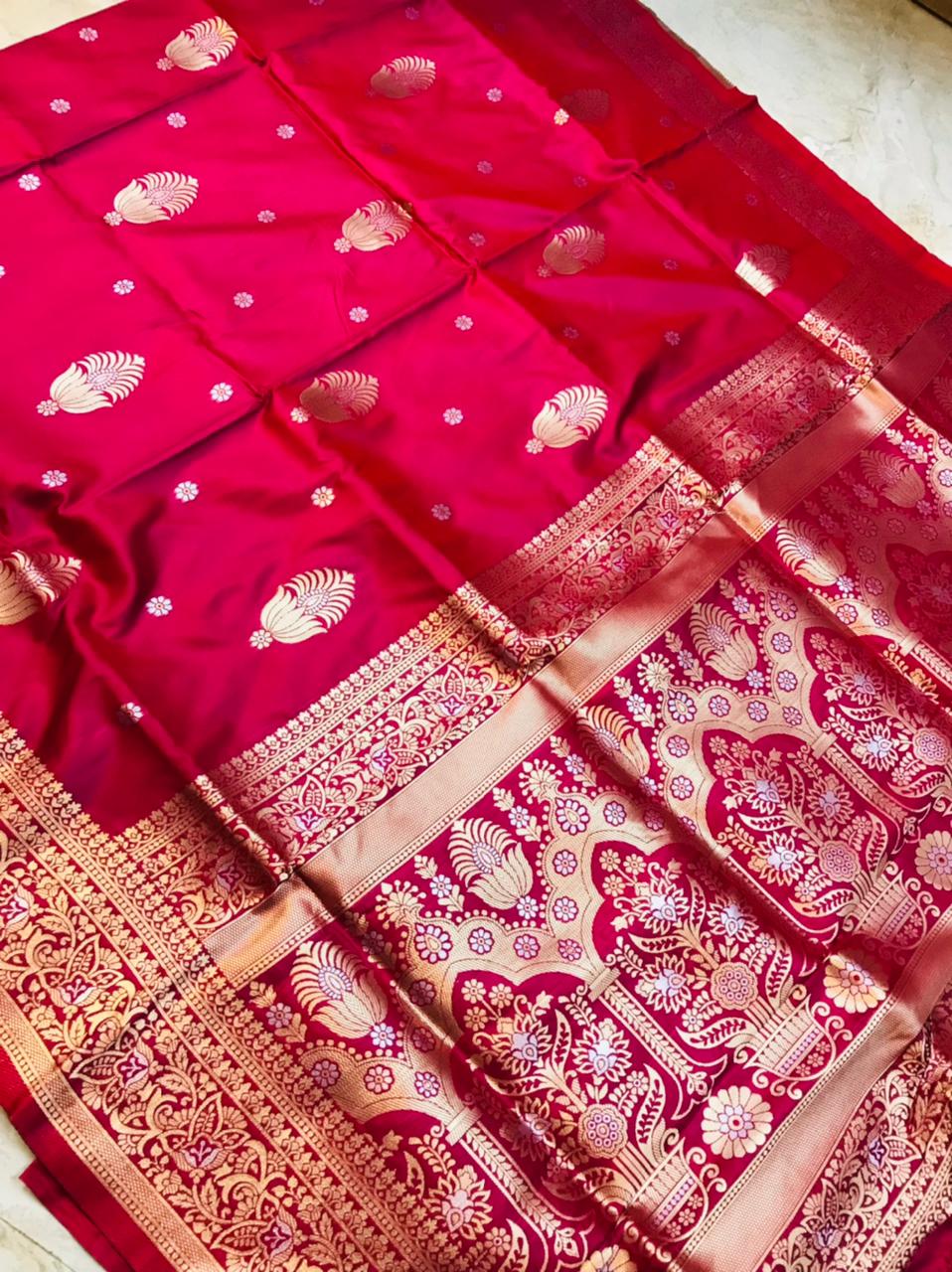 Ratatouille Pink Kanjivaram Silk With Demure Blouse Piece