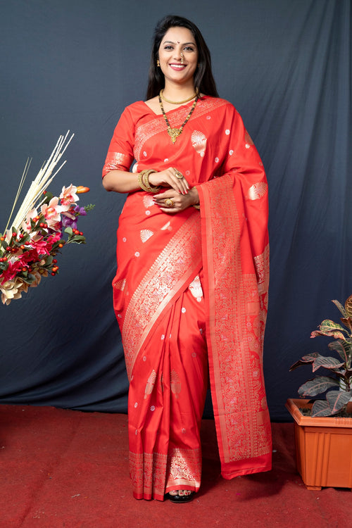 Load image into Gallery viewer, Scintilla Red Kanjivaram Silk With Demure Blouse Piece
