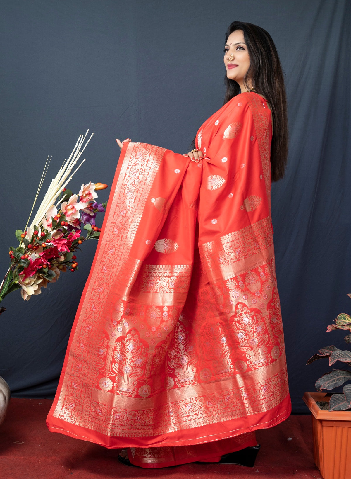 Scintilla Red Kanjivaram Silk With Demure Blouse Piece