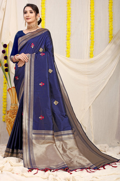 Load image into Gallery viewer, Stylish Navy Blue Banarasi Silk Saree With Magnetic Blouse Piece

