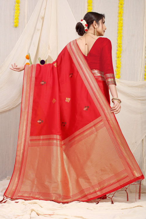 Load image into Gallery viewer, Precious Red Banarasi Silk Saree With Magnetic Blouse Piece
