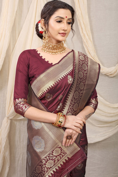Smashing Brown Kanjivaram Silk With Effervescent Blouse Piece