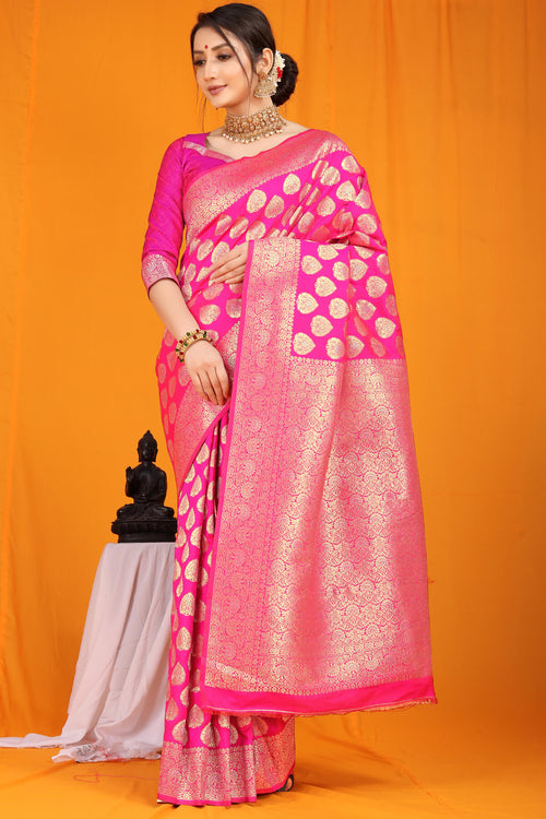 Load image into Gallery viewer, Invaluable Dark Pink Banarasi Silk Saree With Divine Blouse Piece
