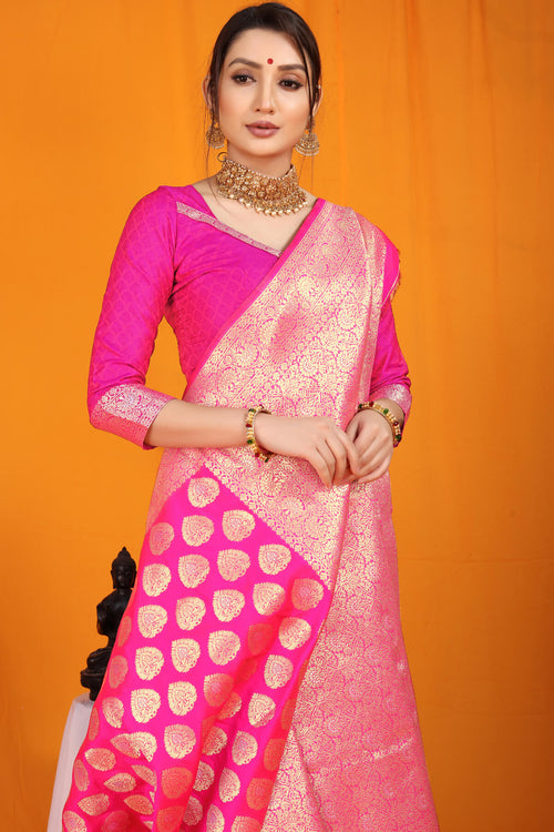 Load image into Gallery viewer, Invaluable Dark Pink Banarasi Silk Saree With Divine Blouse Piece
