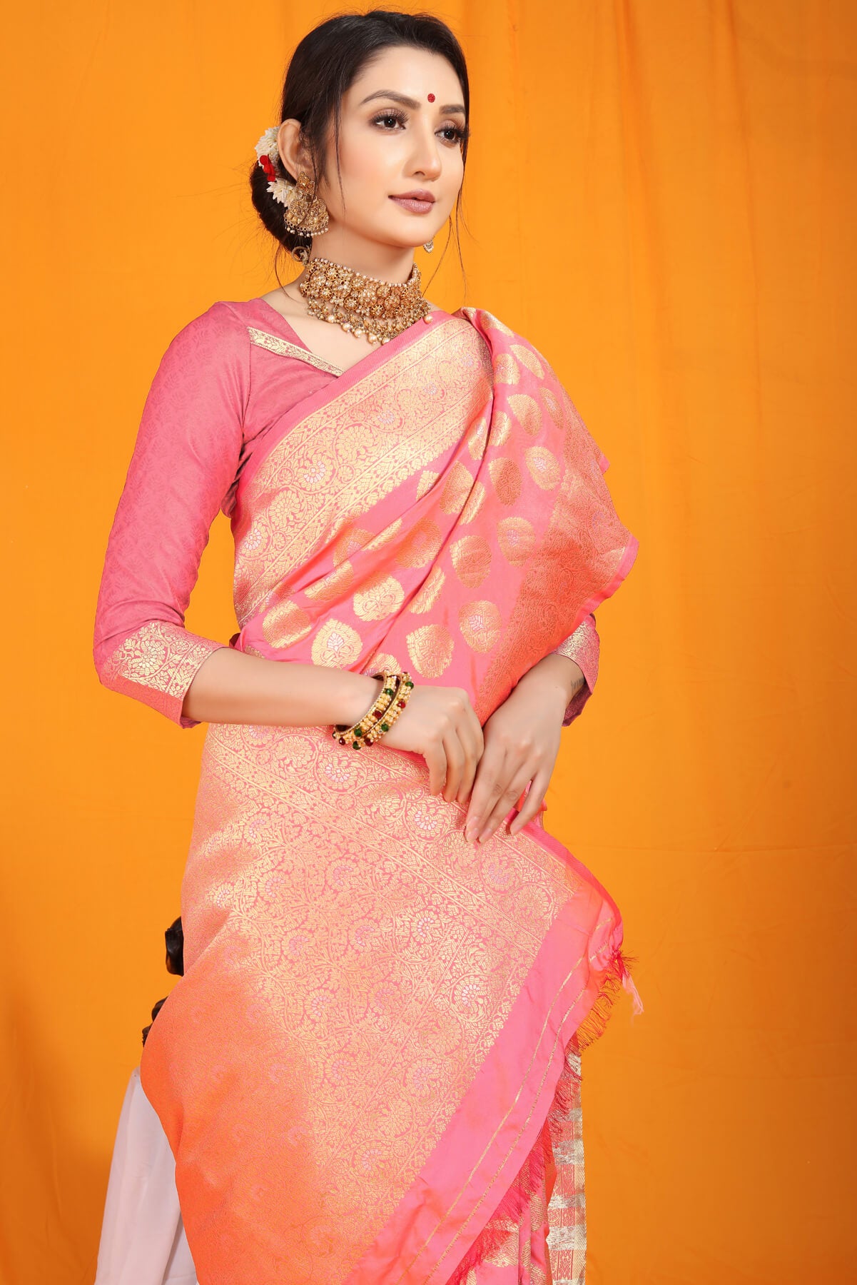 Intricate Pink Banarasi Silk Saree With Divine Blouse Piece