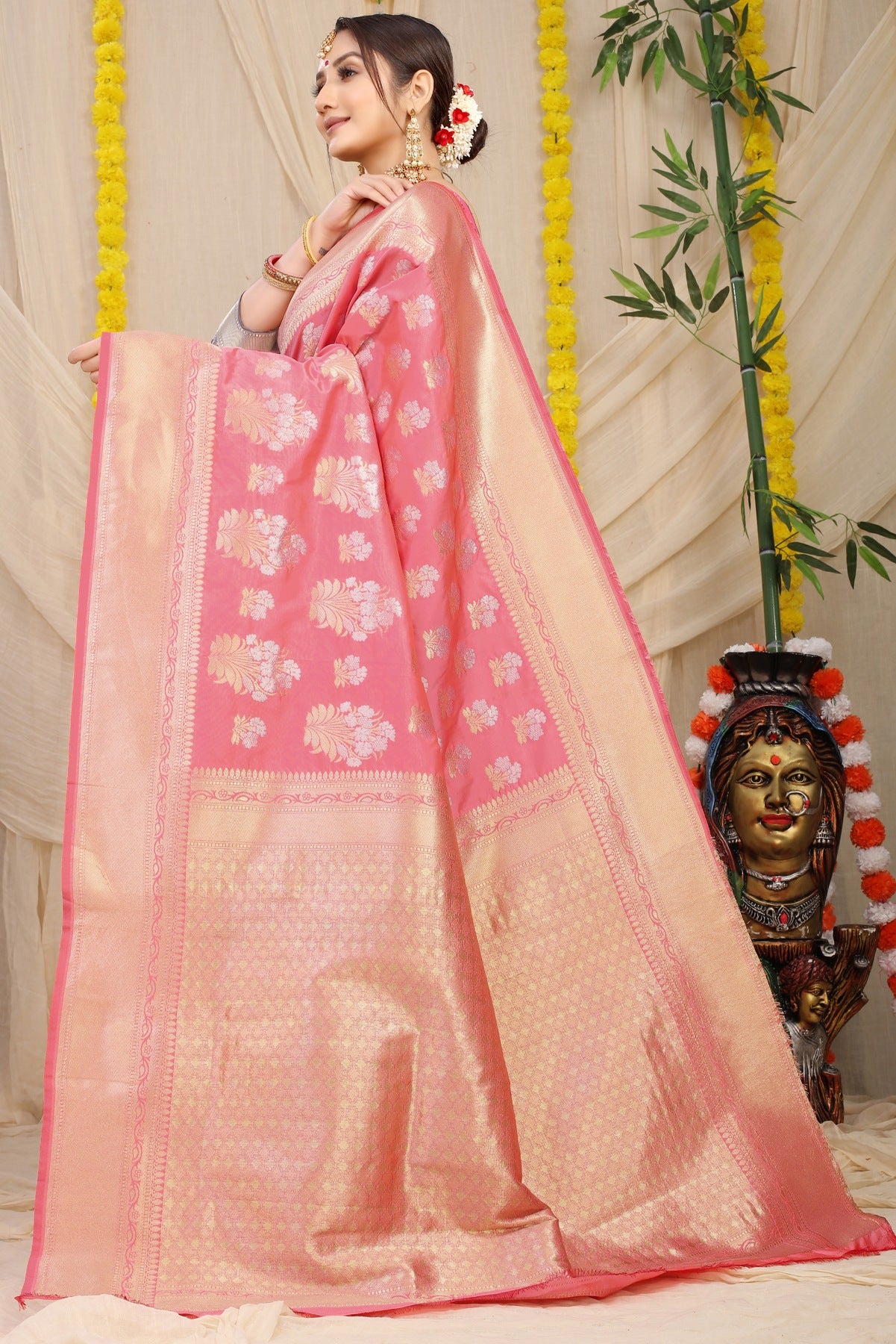 Tempting Baby Pink Kanjivaram Silk With Seraglio Blouse Piece