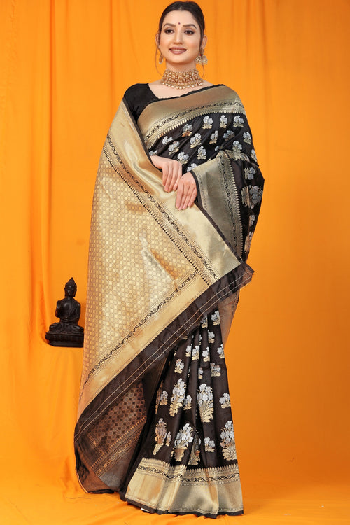 Load image into Gallery viewer, Deserving Black Kanjivaram Silk With Seraglio Blouse Piece
