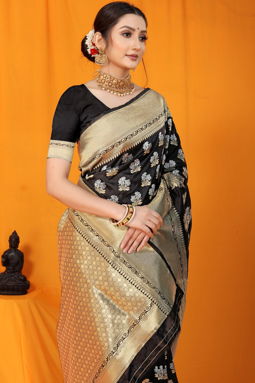 Load image into Gallery viewer, Deserving Black Kanjivaram Silk With Seraglio Blouse Piece
