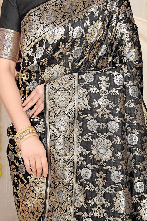 Load image into Gallery viewer, Gleaming Black Banarasi Silk Saree With Fairytale Blouse Piece
