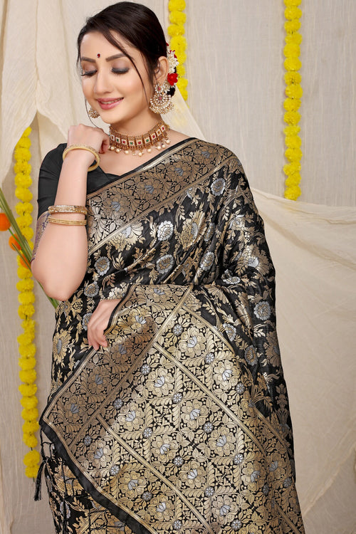 Load image into Gallery viewer, Gleaming Black Banarasi Silk Saree With Fairytale Blouse Piece
