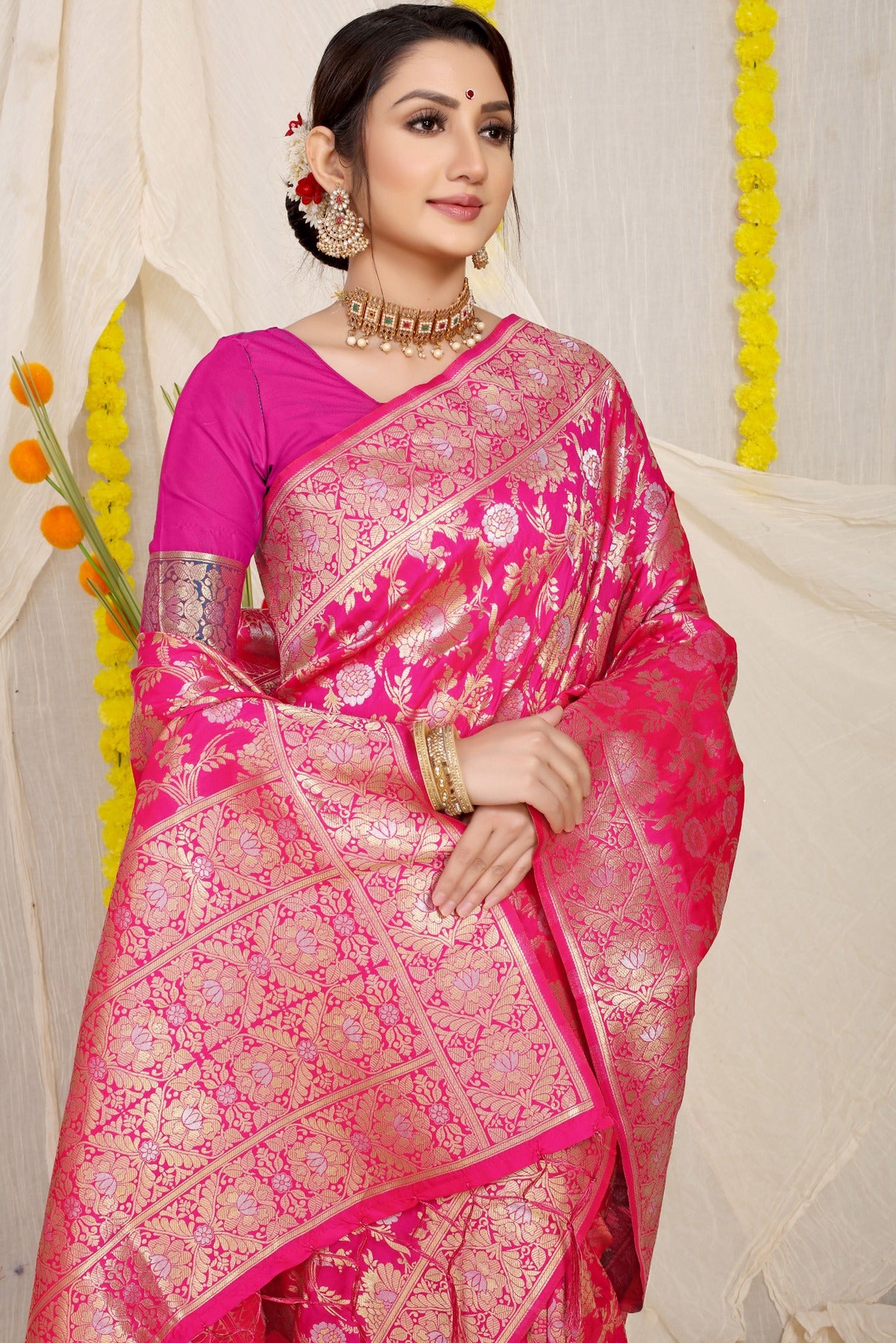 Wonderful Dark Pink Banarasi Silk Saree With Fairytale Blouse Piece