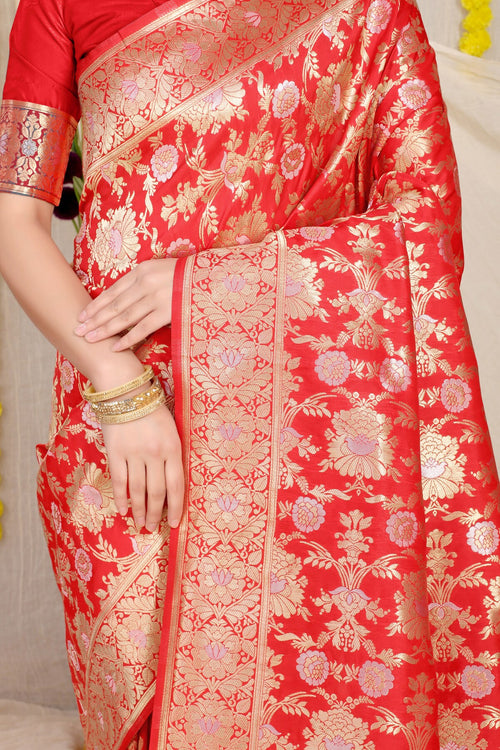 Load image into Gallery viewer, Phenomenal Red Banarasi Silk Saree With Fairytale Blouse Piece
