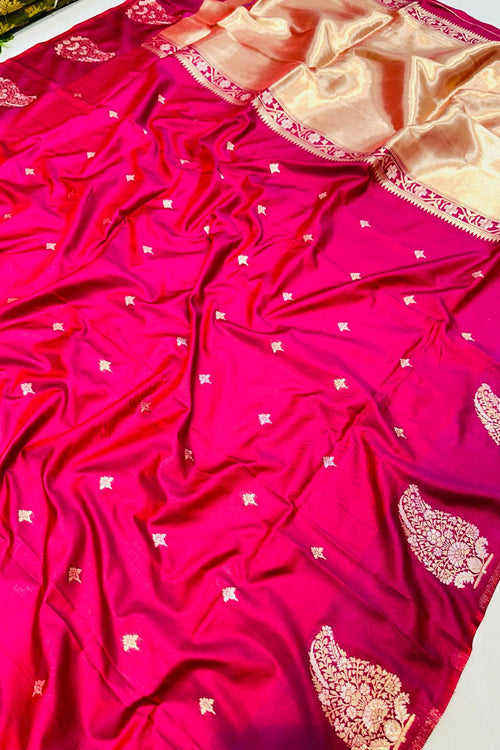 Load image into Gallery viewer, Amazing Wine Soft Banarasi Silk Saree With Flattering Blouse Piece
