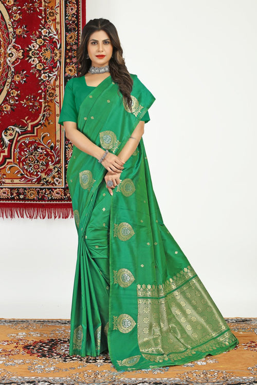 Load image into Gallery viewer, Invaluable Green Banarasi Silk Saree With Charming Blouse Piece
