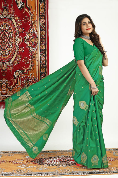 Load image into Gallery viewer, Invaluable Green Banarasi Silk Saree With Charming Blouse Piece
