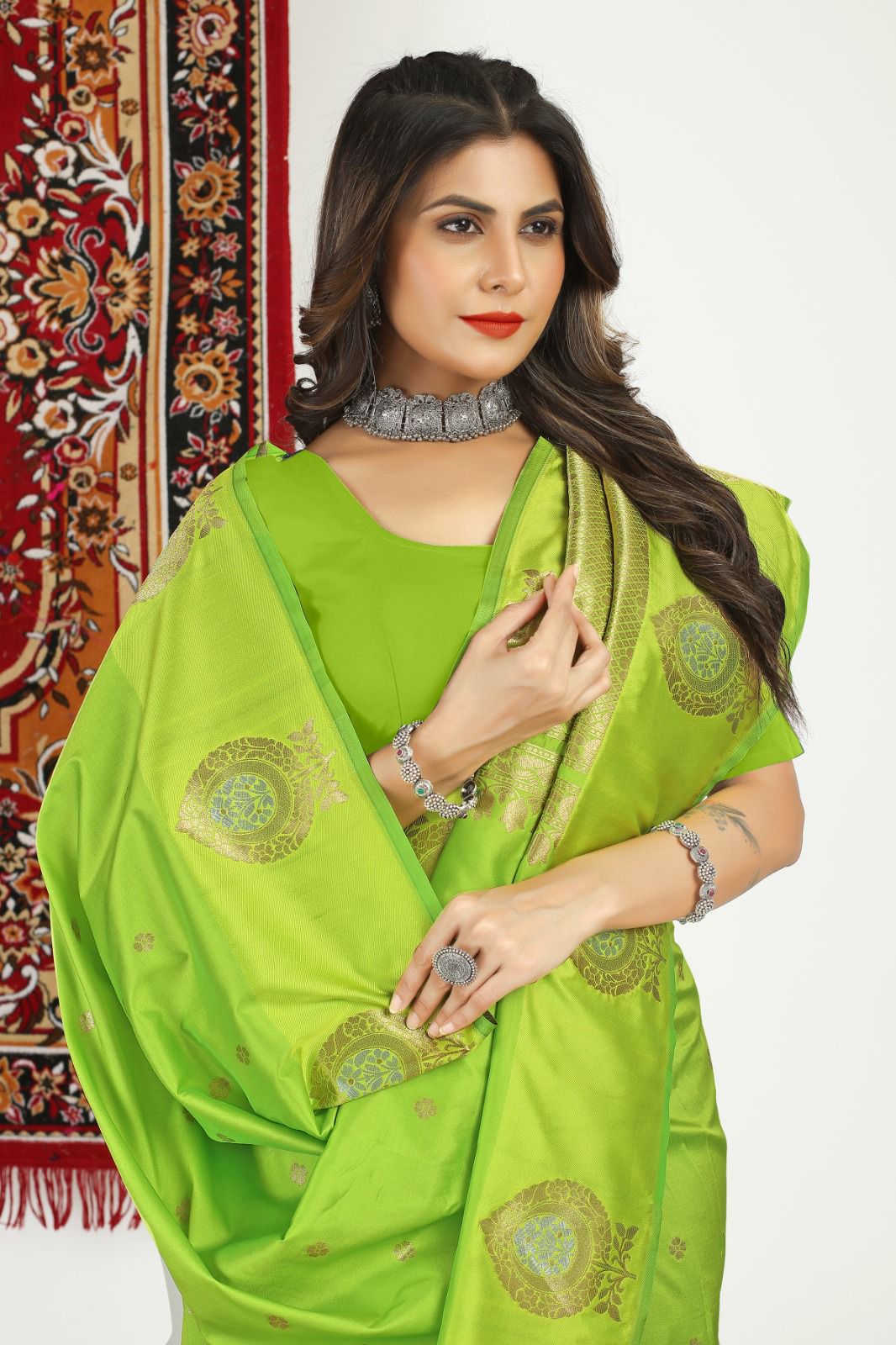 Designer Parrot Banarasi Silk Saree With Unique Blouse Piece