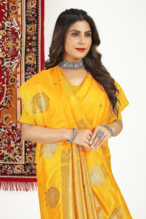 Load image into Gallery viewer, Breathtaking Yellow Banarasi Silk Saree With Arresting Blouse Piece
