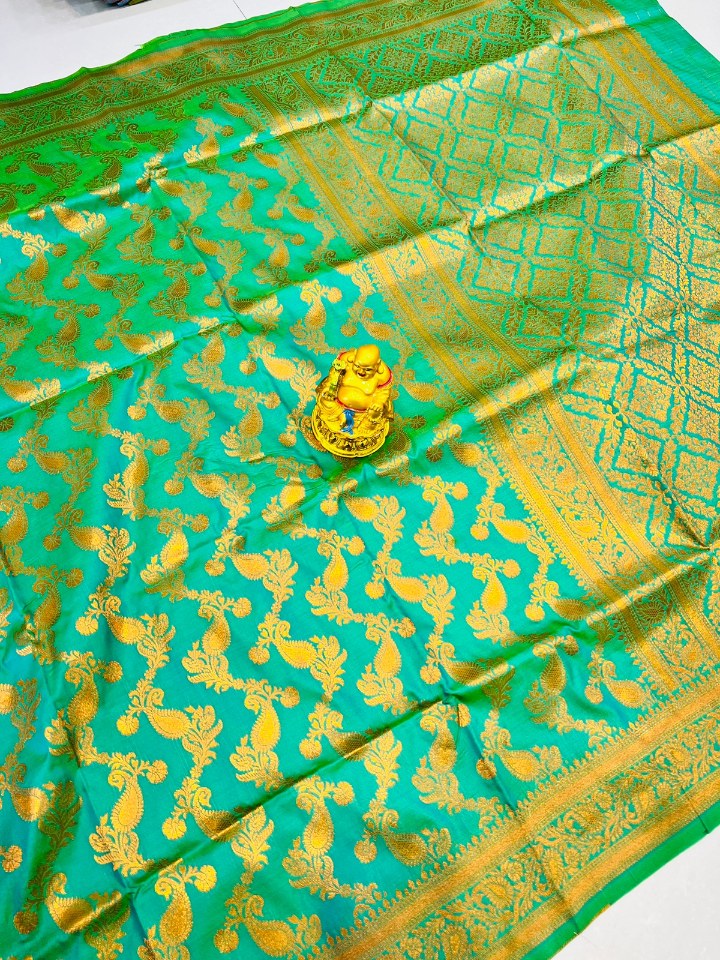 Sumptuous Sea Green Soft Banarasi Silk Saree With Beautiful Blouse Piece