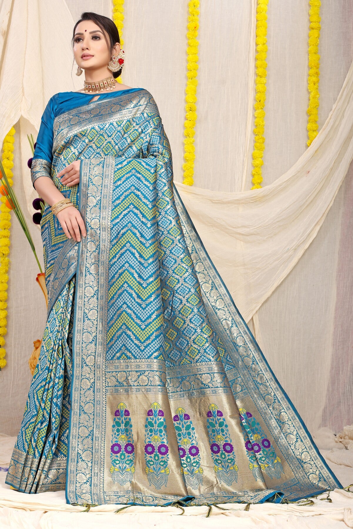 Fantabulous Firozi Soft Banarasi Silk Saree With Beautiful Blouse Piece