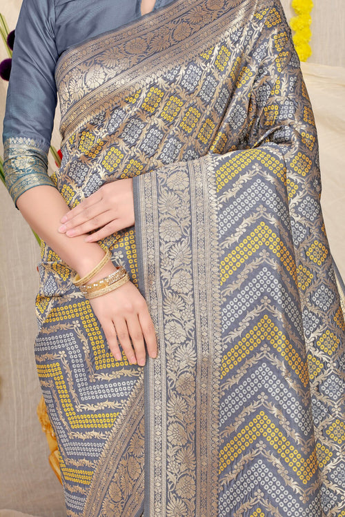 Load image into Gallery viewer, Glittering Grey Soft Banarasi Silk Saree With Beautiful Blouse Piece
