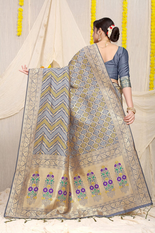 Load image into Gallery viewer, Glittering Grey Soft Banarasi Silk Saree With Beautiful Blouse Piece
