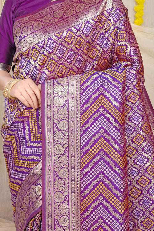 Load image into Gallery viewer, Sempiternal Purple Soft Banarasi Silk Saree With Beautiful Blouse Piece
